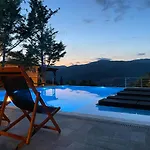 Finday Eco Boutique Kalavryta