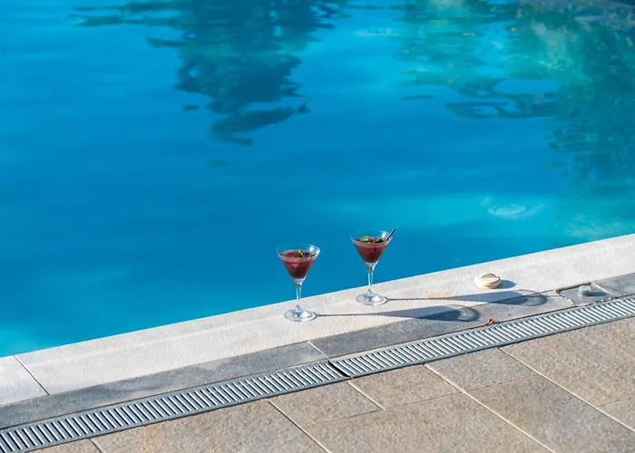 Hotell Finday Eco Boutique 2*